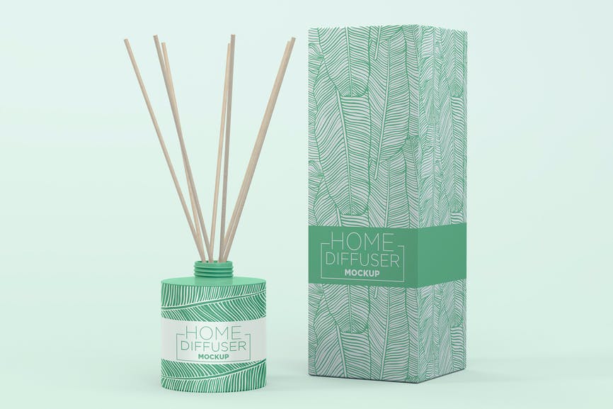 Glass Diffuser Bottle with Paper Box Mockup XDS9KRS